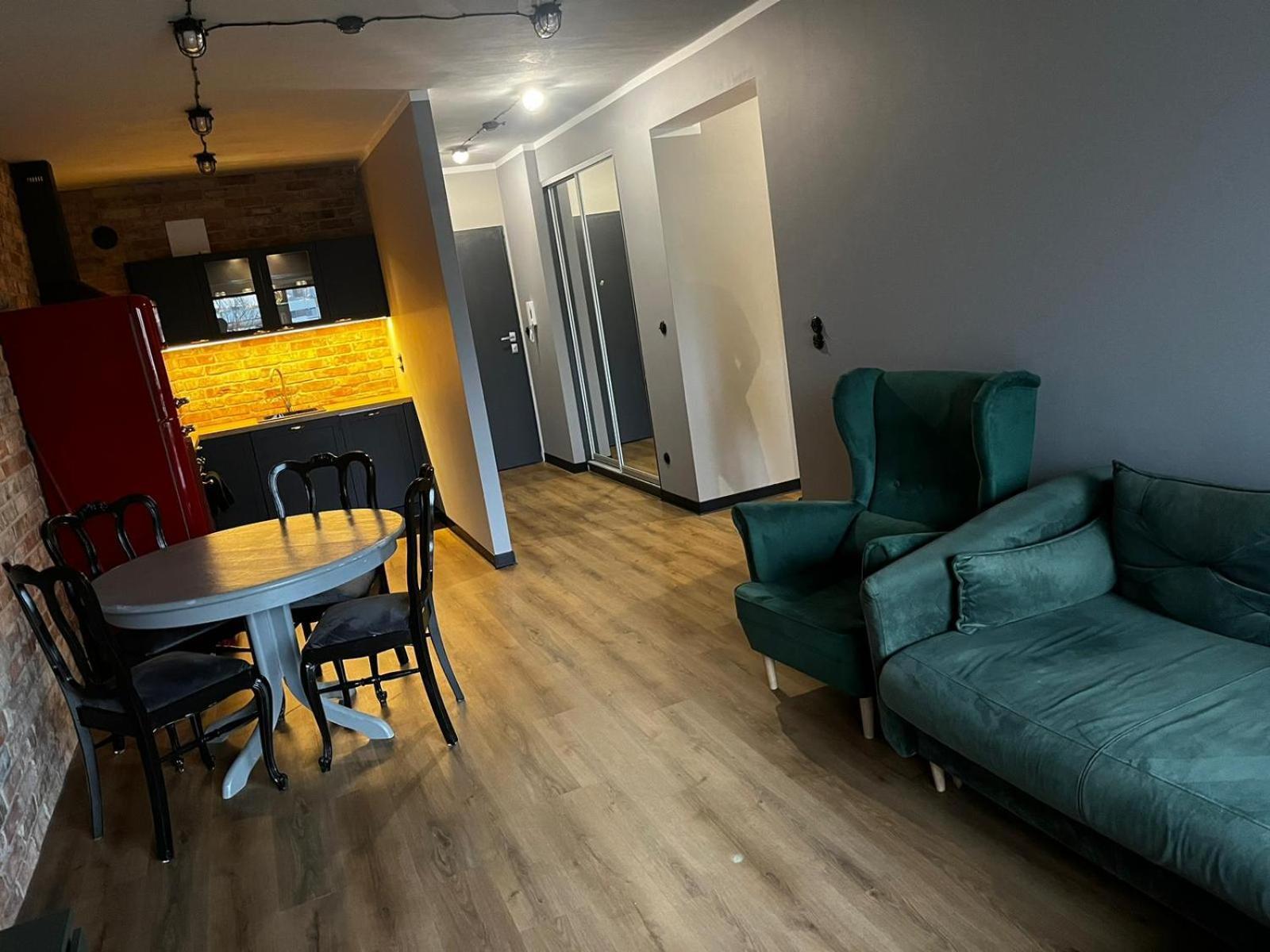 Apartament Z Widokiem Na Stadion Styl Industrialny Jedyny Taki Check In 24 H Poznań Extérieur photo
